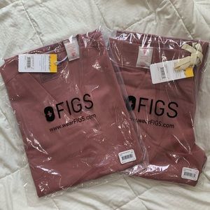 ❌SOLD❌ Figs mauve set v